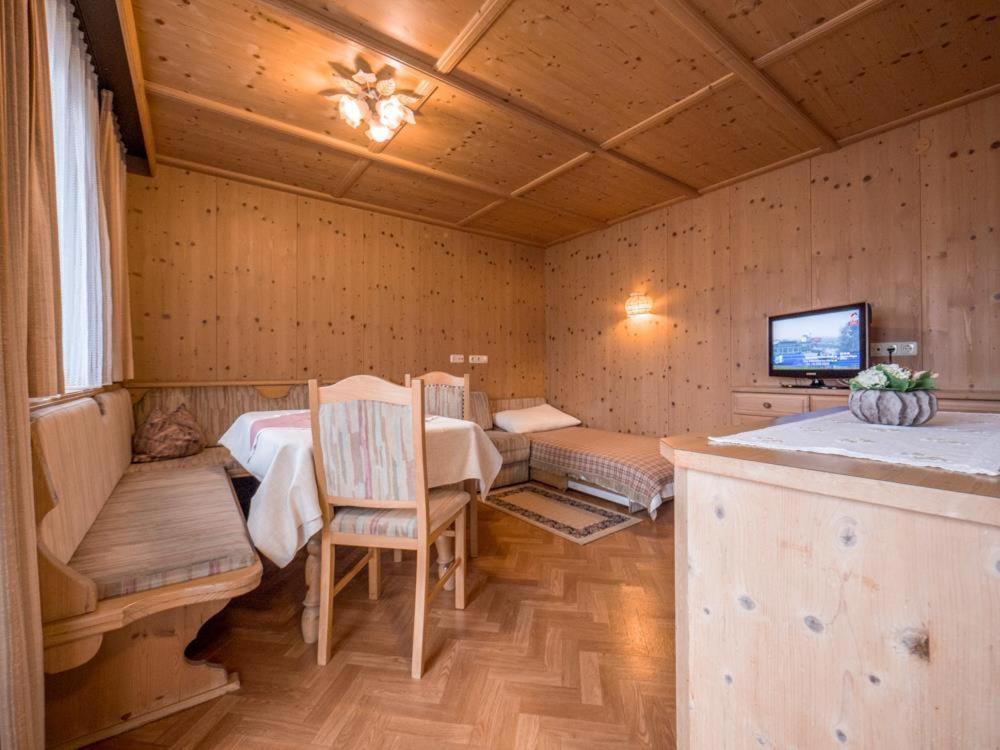 Ferienwohnungen Egger - Direkt An Der Spieljochbahn 푸겐 외부 사진